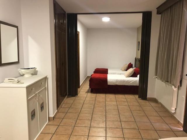 Hotel Patri Huéscar エクステリア 写真