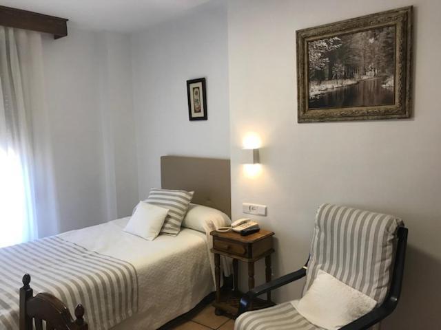 Hotel Patri Huéscar エクステリア 写真